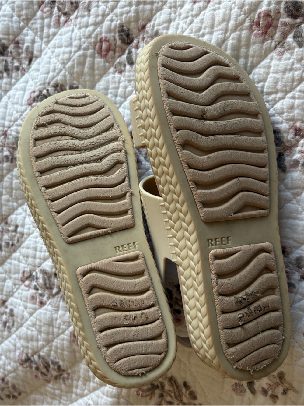 Reef Women’s Slingback Sandal in Beige - Picture 2 of 2